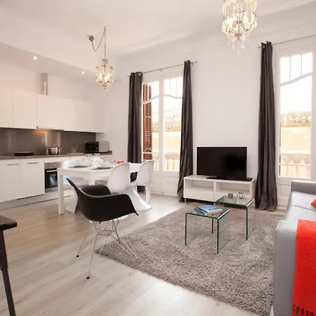 Seneca White Appartement