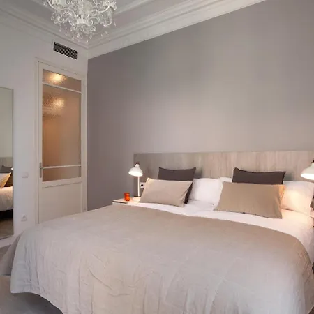 Seneca White Appartement *